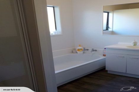 Photo of property in 1/41 Glencoe Road, Browns Bay, Auckland, 0630