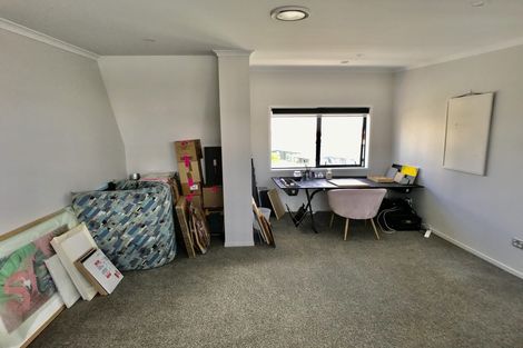 Photo of property in 174 Hobsonville Point Road, Hobsonville, Auckland, 0616