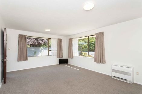 Photo of property in 1/13 Main South Road, Sockburn, Christchurch, 8042