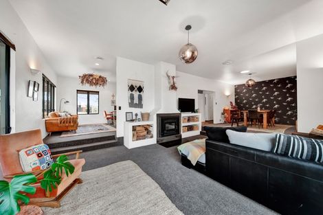 Photo of property in 35 Maire Street, Hawera, 4610