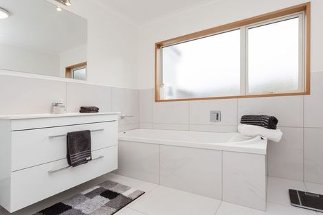 Photo of property in 41 Mcfadden Drive, Mosgiel, 9024