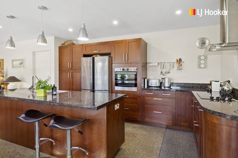 Photo of property in 17 Awa Toru Drive, Fairfield, Dunedin, 9018