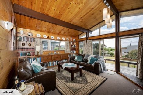 Photo of property in 28 Meachen Terrace, Waiuku, 2123