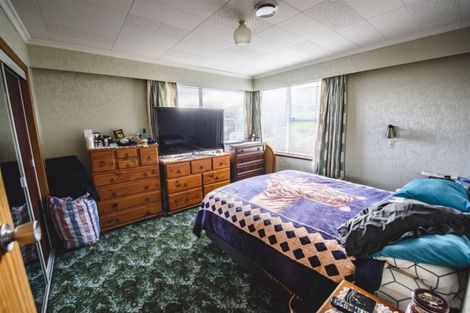 Photo of property in 39 Lowestoft Street, Balclutha, 9230