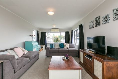 Photo of property in 86 Harold Holt Avenue, Onekawa, Napier, 4110