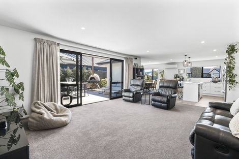 Photo of property in 21 Caledonia Drive, Mosgiel, 9024