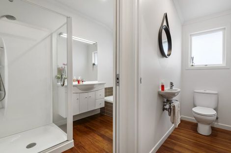 Photo of property in 6 Manuwai Road, Torbay, Auckland, 0630