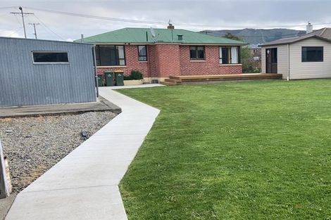 Photo of property in 11 Rugby Street, Waimate, 7924