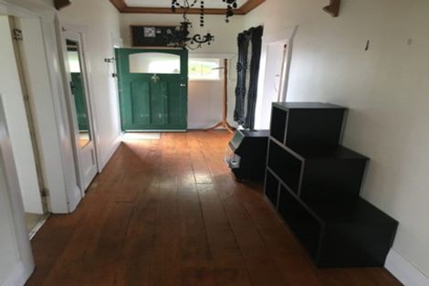 Photo of property in 12 French Street, Moturoa, New Plymouth, 4310