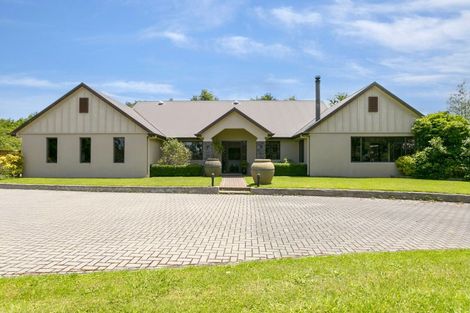 Photo of property in 214 Mapara Road, Acacia Bay, Taupo, 3385