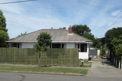 Photo of property in 40 Mcgregors Road, Bromley, Christchurch, 8062