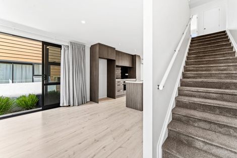 Photo of property in 9 Seafarer Crescent, Stanmore Bay, Whangaparaoa, 0932