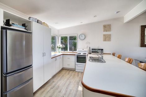 Photo of property in 4 Lincoln Street, Mangawhai Heads, Mangawhai, 0505