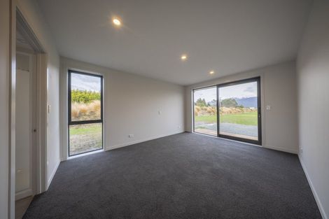 Photo of property in 21 Tukare Loop, Te Anau, 9600