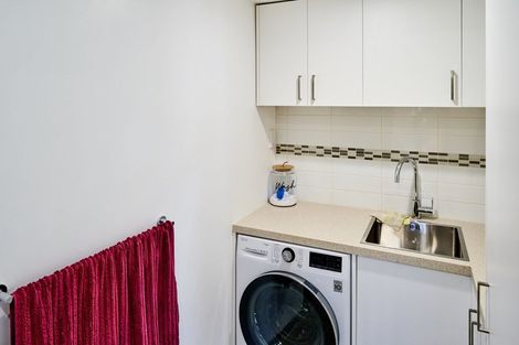 Photo of property in 12 Dornoch Place, Papakowhai, Porirua, 5024