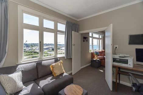 Photo of property in 2a Avon Street, South Hill, Oamaru, 9400