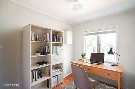 Photo of property in 1/74 Sutton Crescent, Papakura, 2110