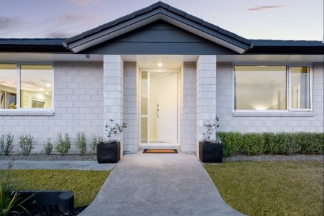 Photo of property in 91 Ballintoy Park Drive, Welcome Bay, Tauranga, 3175