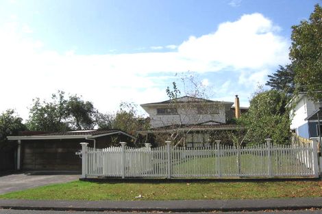 Photo of property in 3 Longreach Drive, Sunnyvale, Auckland, 0612