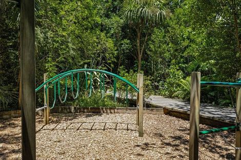 Photo of property in 162 Landmark Terrace, Orewa, 0931