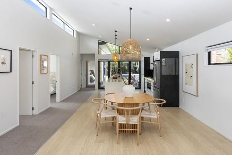 Photo of property in 136 Edgeware Road, St Albans, Christchurch, 8014