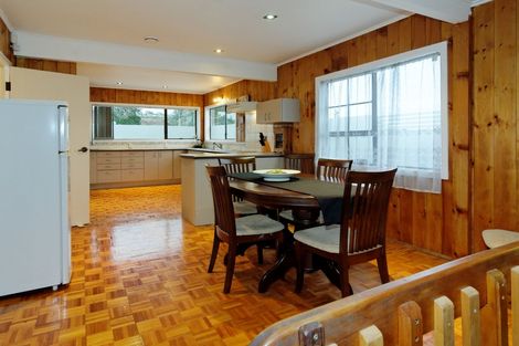 Photo of property in 6 Glen Road, Ranui, Auckland, 0612