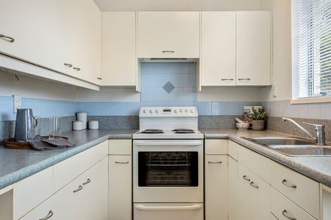 Photo of property in 18b Kuaka Crescent, Bromley, Christchurch, 8062