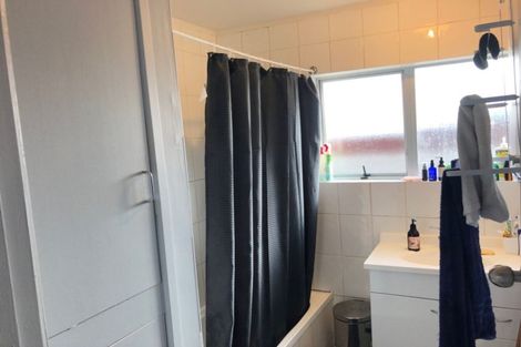 Photo of property in 1/11 Ballater Place, Highland Park, Auckland, 2010