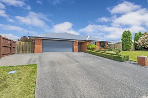 Photo of property in 31 Vasari Grange, Rolleston, 7614