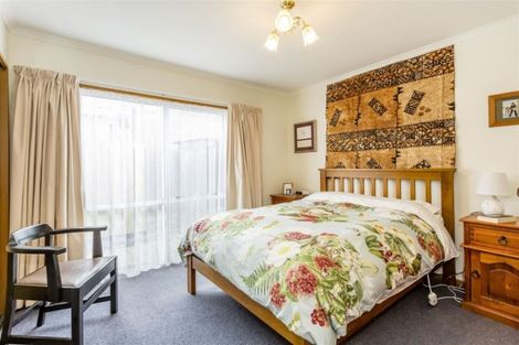 Photo of property in 84 Bay View Road, South Dunedin, Dunedin, 9012