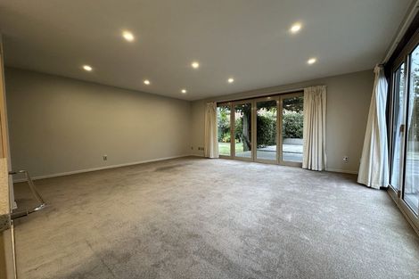 Photo of property in 25 Stableford Green, Burnside, Christchurch, 8053