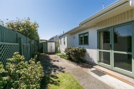 Photo of property in 810 Sylvan Road, Mayfair, Hastings, 4122