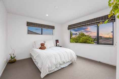 Photo of property in 192 Schnapper Rock Road, Schnapper Rock, Auckland, 0632