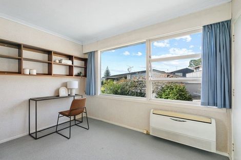 Photo of property in 1 Elizabeth Place, Mairangi Bay, Auckland, 0630