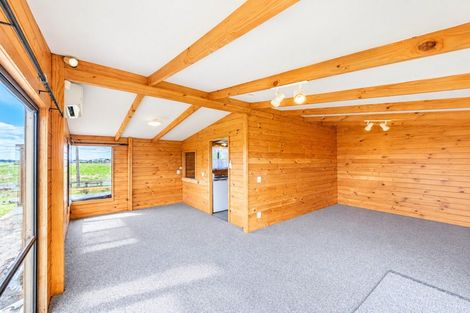 Photo of property in 270 Blackbridge Road, Karaka, Papakura, 2580