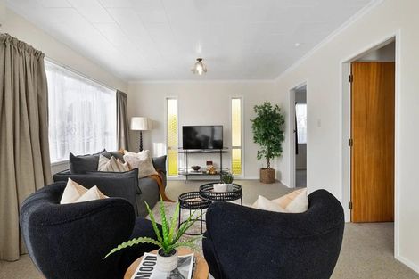 Photo of property in 1 Naumai Place, Spotswood, New Plymouth, 4310