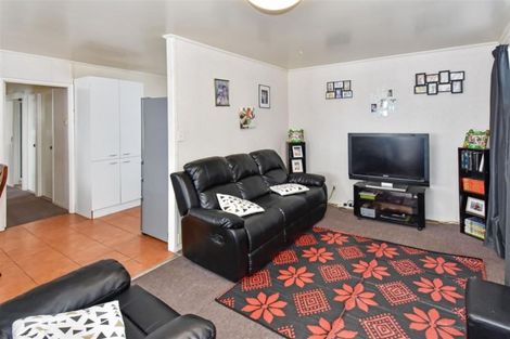 Photo of property in 3/4 Coombe Avenue, Otara, Auckland, 2023