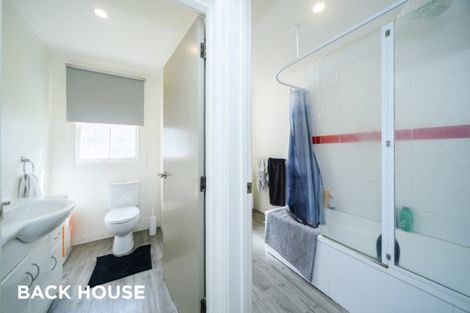 Photo of property in 19 Lombard Street, Palmerston North, 4410