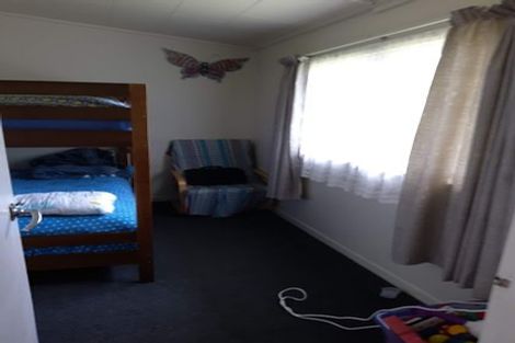 Photo of property in 37c Paramu Avenue, Birkdale, Auckland, 0626