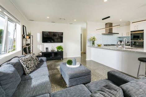 Photo of property in 112 Hibiscus Coast Highway, Red Beach, 0932