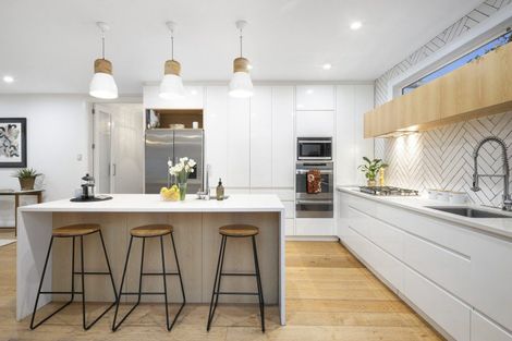 Photo of property in 52 Ava Street, Petone, Lower Hutt, 5012