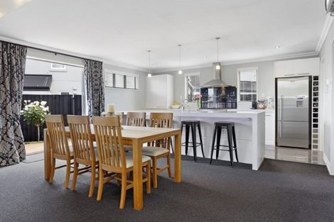 Photo of property in 52 Strickland Street, Sydenham, Christchurch, 8023