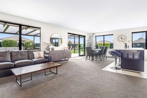 Photo of property in 11 Exeter Lane, Rolleston, 7614