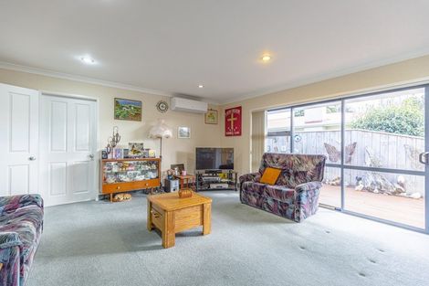 Photo of property in 19a Polson Street, Castlecliff, Whanganui, 4501