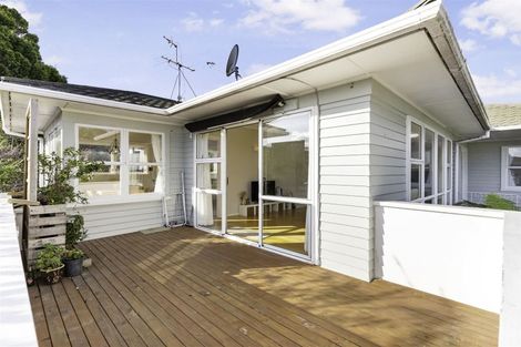 Photo of property in 34 Marriott Road, Pakuranga, Auckland, 2010