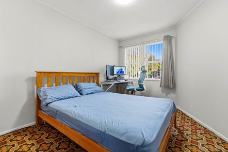 Photo of property in 330 Great South Road, Opaheke, Papakura, 2113