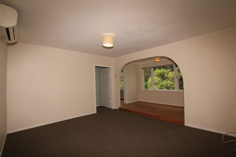 Photo of property in 41 Derwent Crescent, Titirangi, Auckland, 0604