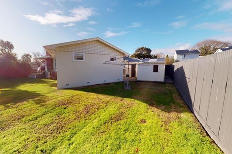 Photo of property in 8 Viscount Place, West End, Palmerston North, 4412