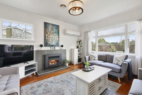 Photo of property in 102a West Belt, Rangiora, 7400