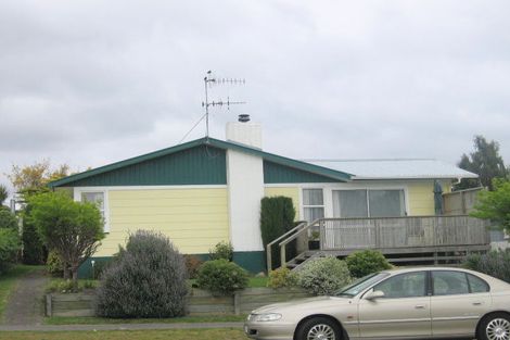 Photo of property in 110 Richmond Avenue, Richmond Heights, Taupo, 3330